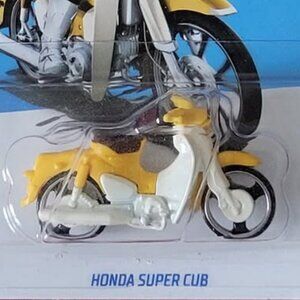2021 HOT WHEELS, HONDA SUPER CUB, MINT IN THE PACKAGE!!!